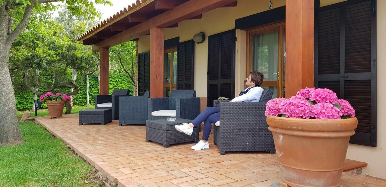 Villa Kate B&B Porto San Paolo  Zewnętrze zdjęcie